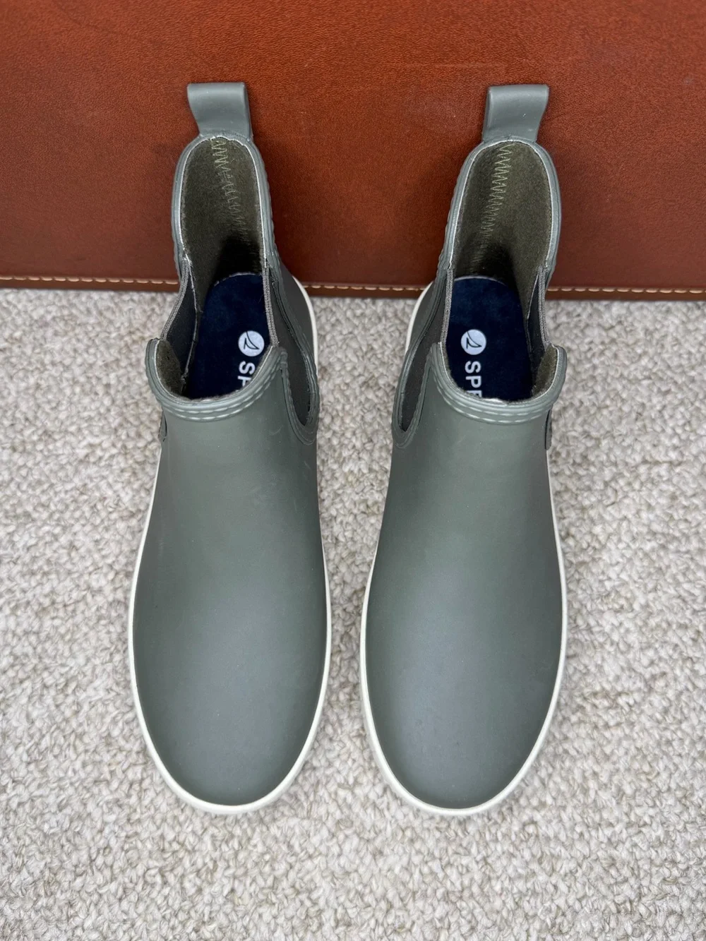 Sperry rubber rain boots